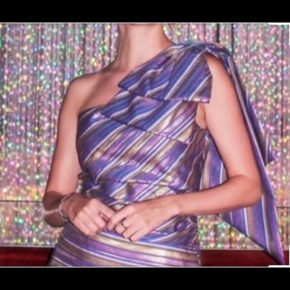 Zara one shoulder top with oversized bow - Picture 1 of 3